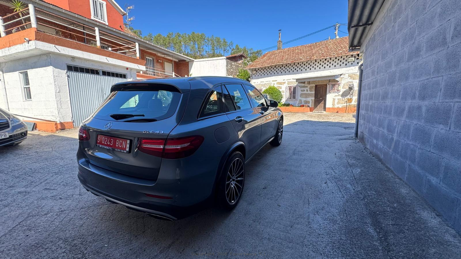 Em_fotos/coche_45_1791561488_abff3d16837ce0ea024f.jpeg