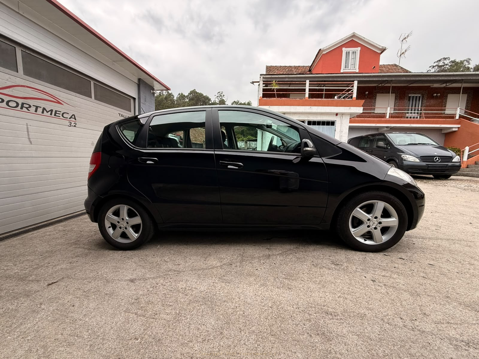 Em_fotos/coche_47_1792769613_40bfba04d2b36e6ad57d.jpeg