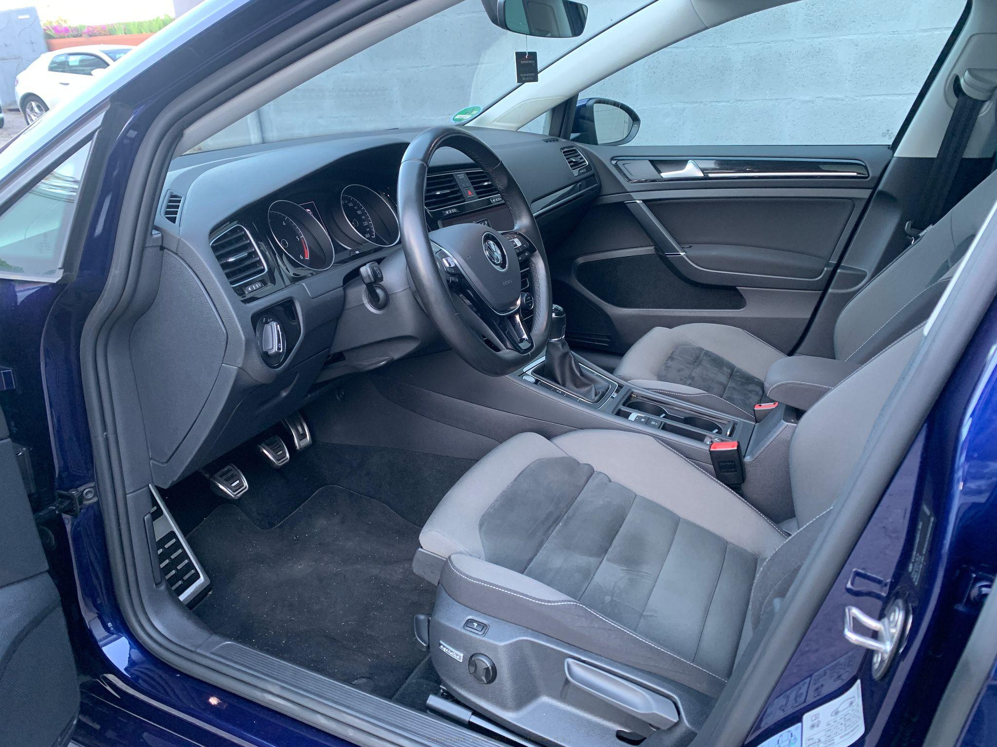 Em_fotos/coche_4_1786040757_4403a4a6a53c41cb68e3.jpeg