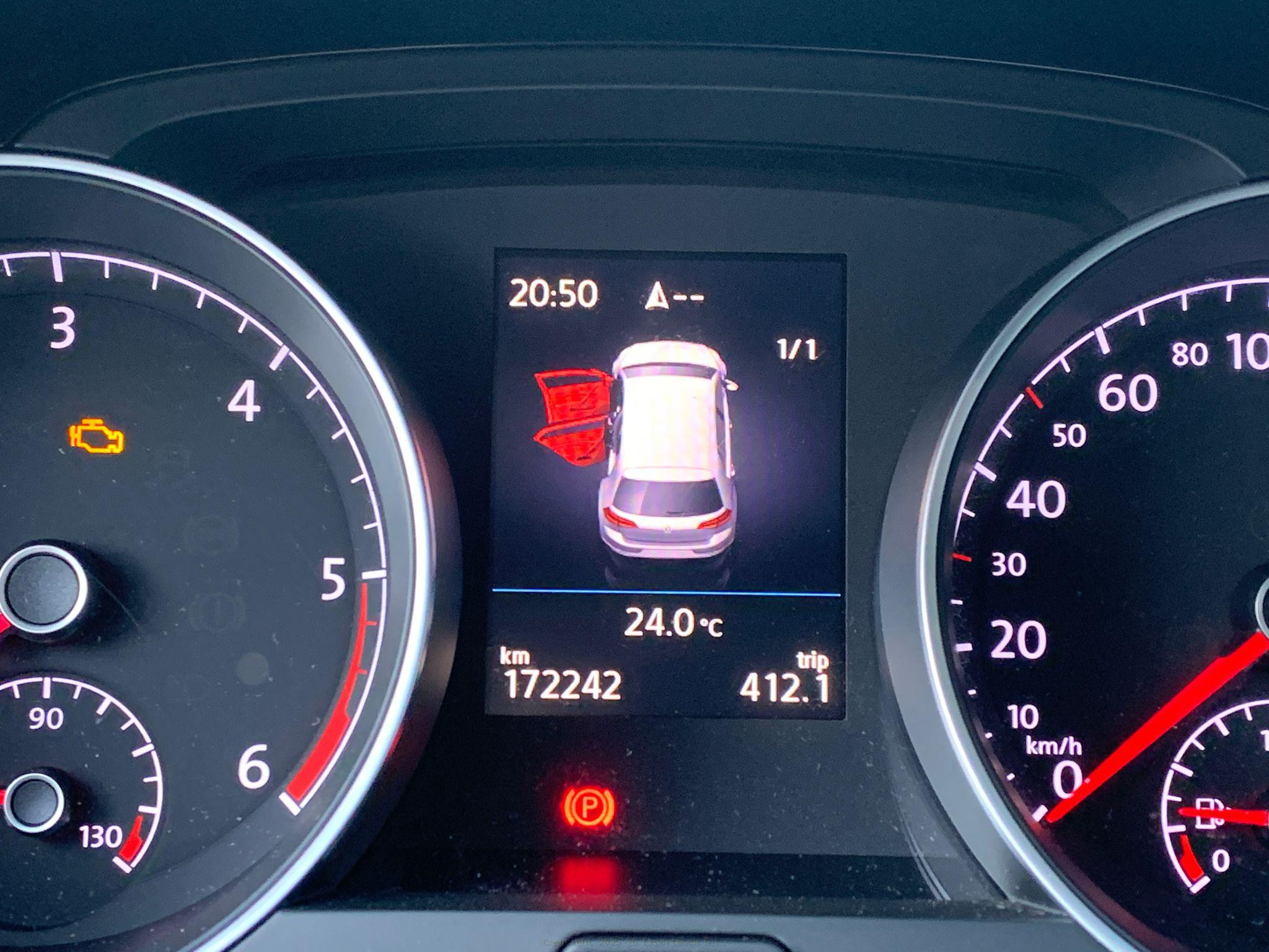 Em_fotos/coche_4_1786040757_d550b50e707841ce381f.jpeg